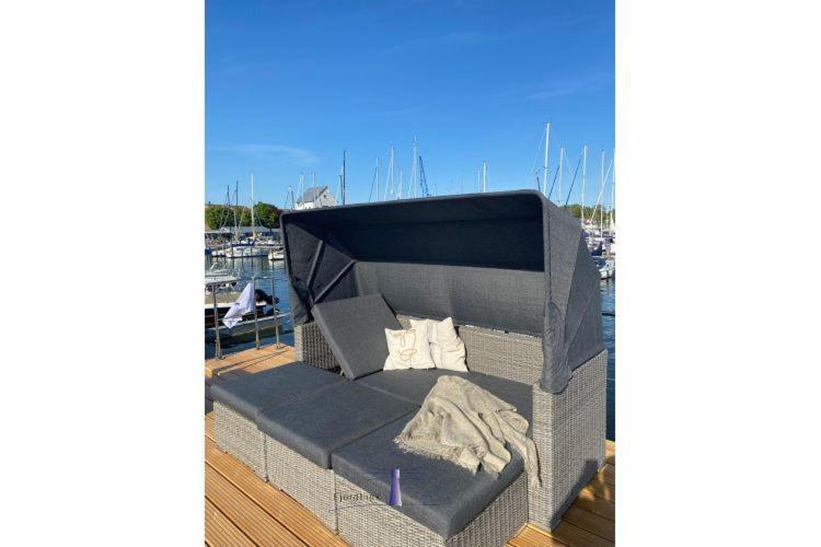 Hausboot Fjord Ankerplatz Mit Biosauna In Schleswig Exterior photo